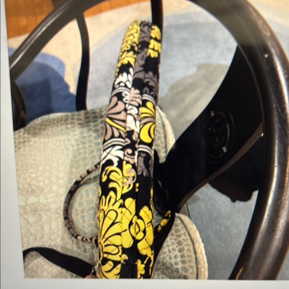 VERA BRADLEY Floral Black and Yellow Laptop Bag - Picture 6 of 13
